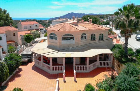 Prachtige villa in El Tossal La Nucia